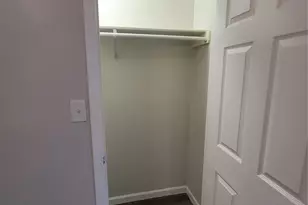 715 11th St, Dickinson, TX 77539 - Photo 10