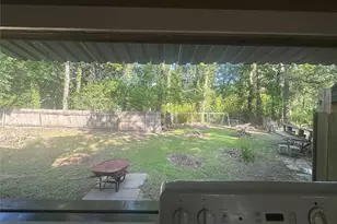 113 Longleaf, Livingston, TX 77351 - Photo 2
