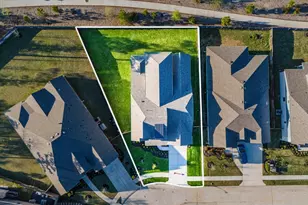 17003 Sweet Iris Ct, Conroe, TX 77302 - Photo 2