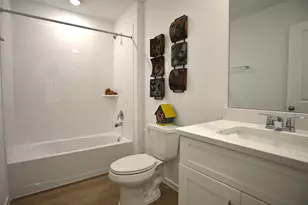 4033 Bronco Sta Ln, League City, TX 77573 - Photo 20