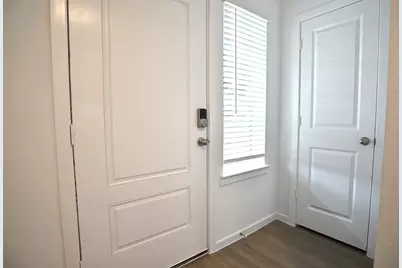 4033 Bronco Station Lane, League City, TX 77573 - Photo 12