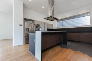 1605 Welch St, Houston, TX 77006 - Photo 10
