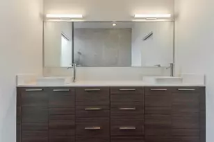 1605 Welch St, Houston, TX 77006 - Photo 18