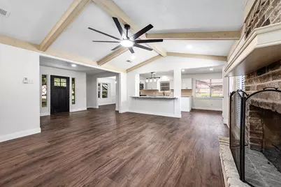 1908 Maxwell Circle, Alvin, TX 77511 - Photo 8