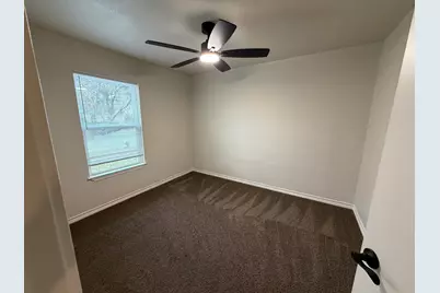 1010 15th Avenue N, Texas City, TX 77590 - Photo 16