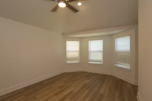 10587 Annex Ave, Montgomery, TX 77316 - Photo 10