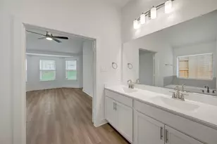 10587 Annex Ave, Montgomery, TX 77316 - Photo 10