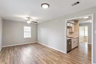 13210 Rockglen St, Houston, TX 77015 - Photo 22