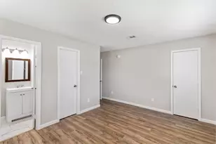 13210 Rockglen St, Houston, TX 77015 - Photo 14