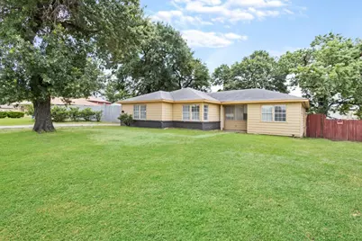 13210 Rockglen Street, Houston, TX 77015 - Photo 2