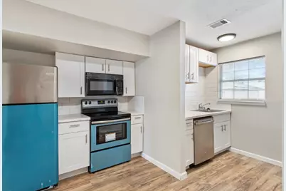 13210 Rockglen Street, Houston, TX 77015 - Photo 10