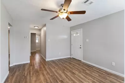 13210 Rockglen Street, Houston, TX 77015 - Photo 8