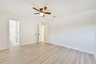 409 Linda Ln, Friendswood, TX 77546 - Photo 22