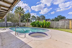 409 Linda Ln, Friendswood, TX 77546 - Photo 38