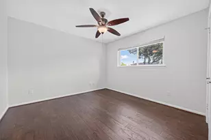 11315 Olympia Dr, Houston, TX 77077 - Photo 30