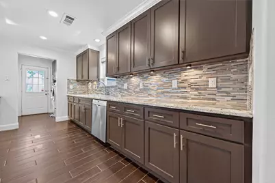 11315 Olympia Drive, Houston, TX 77077 - Photo 14