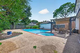 11315 Olympia Dr, Houston, TX 77077 - Photo 38