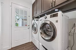 11315 Olympia Dr, Houston, TX 77077 - Photo 24