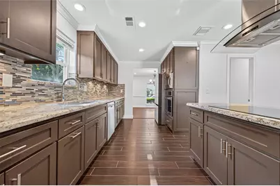 11315 Olympia Drive, Houston, TX 77077 - Photo 12