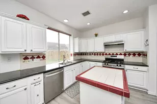 1802 Diamond Brook Dr, Houston, TX 77062 - Photo 12