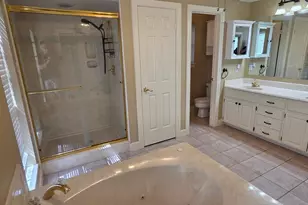 1323 Falling Leaf Ln, Seabrook, TX 77586 - Photo 18