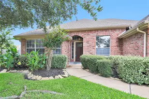 26906 Autumn Gold Ct, Cypress, TX 77433 - Photo 4