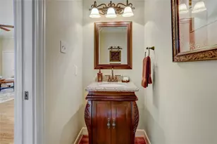 51 Dartmoor Ct, Sugar Land, TX 77479 - Photo 18