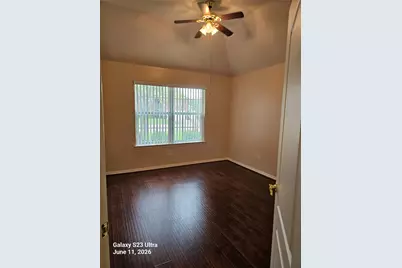 11402 Softbreeze Court, Pearland, TX 77584 - Photo 12