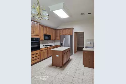 11402 Softbreeze Court, Pearland, TX 77584 - Photo 8