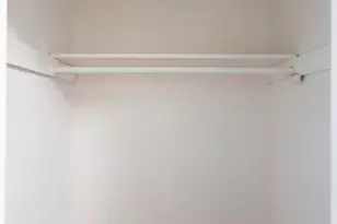 5826 Flamingo Dr, Houston, TX 77033 - Photo 18