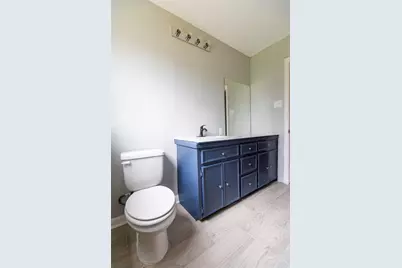 5826 Flamingo Drive, Houston, TX 77033 - Photo 20