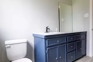 5826 Flamingo Dr, Houston, TX 77033 - Photo 20