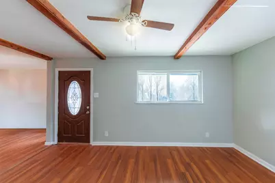 5826 Flamingo Drive, Houston, TX 77033 - Photo 4