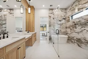 9213 Hilldale St, Spring Valley Village, TX 77055 - Photo 26