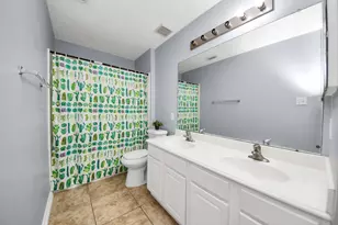 12022 Parkers Hideaway Dr, Houston, TX 77089 - Photo 34