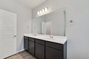 2110 Spring Hollow Dr, Baytown, TX 77521 - Photo 16