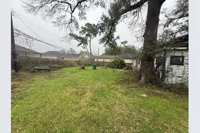 2630 Carmel Street, Houston, TX 77091 - Photo 4