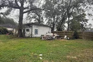 2630 Carmel St, Houston, TX 77091 - Photo 6