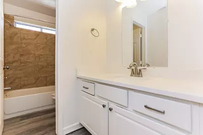 408 Cedar Branch Drive, League City, TX 77573 - Photo 16