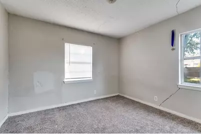 930 Shawnee Trace, Grand Prairie, TX 75051 - Photo 20