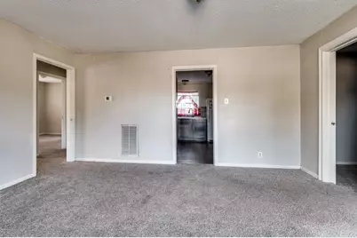 930 Shawnee Trace, Grand Prairie, TX 75051 - Photo 12