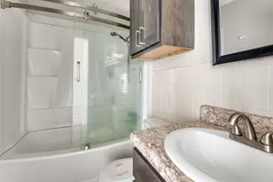 930 Shawnee Trce, Grand Prairie, TX 75051 - Photo 24