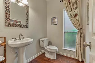 11 N French Oaks Circle, The Woodlands, TX 77382 - Photo 38