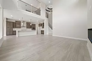 408 Northern Cardinal Ct, Willis, TX 77318 - Photo 4