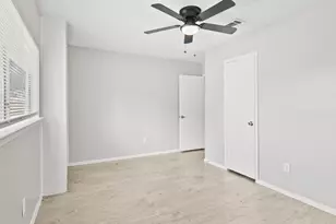 20031 Woodhall Ln, Humble, TX 77338 - Photo 16