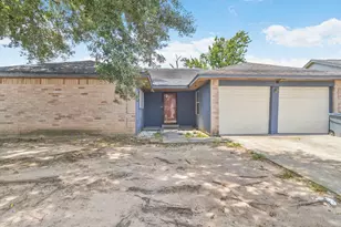 20031 Woodhall Ln, Humble, TX 77338 - Photo 2