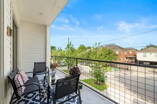 4621 Chartres St, Houston, TX 77004 - Photo 8