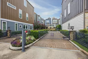 739 Dorothy St, Houston, TX 77007 - Photo 22