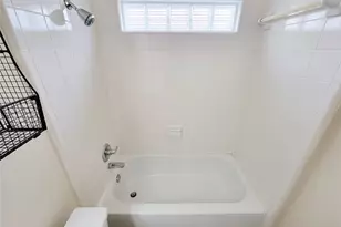 1315 Oneil St, Houston, TX 77019 - Photo 38
