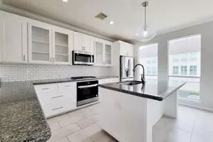 1315 Oneil St, Houston, TX 77019 - Photo 8